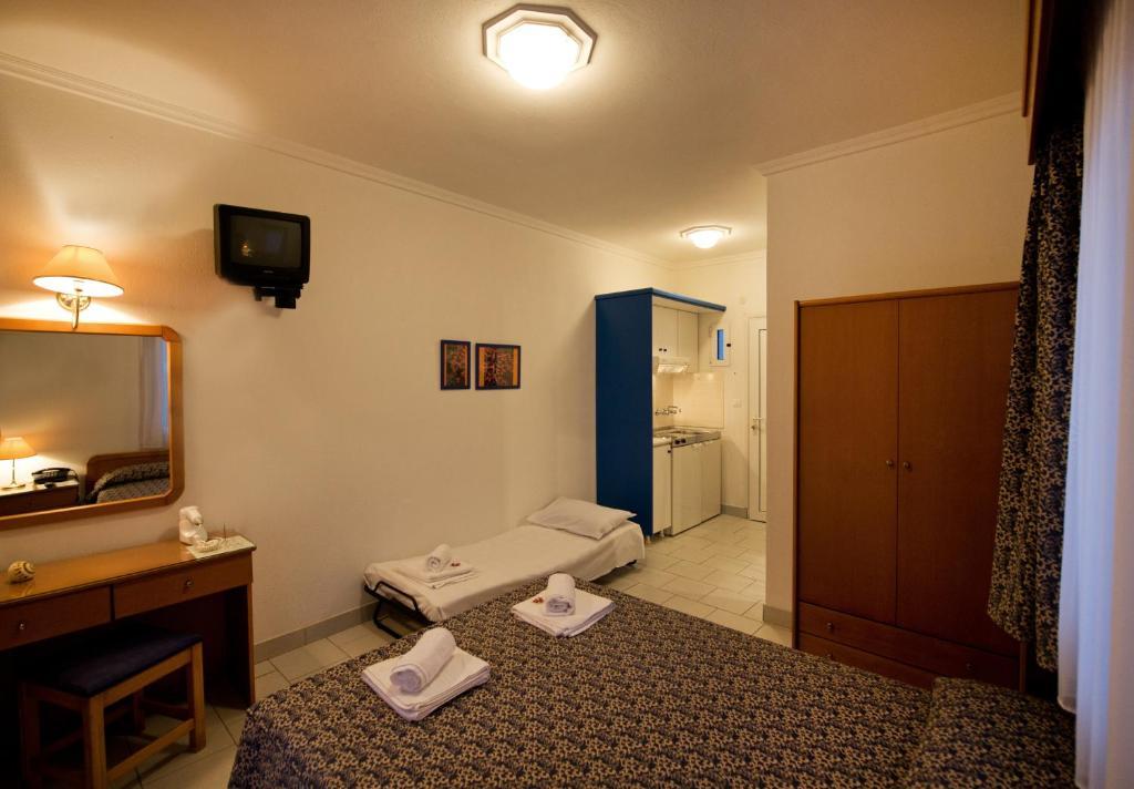 Lazaridis Luxury Studios & Apartments Néa Róda Rom bilde
